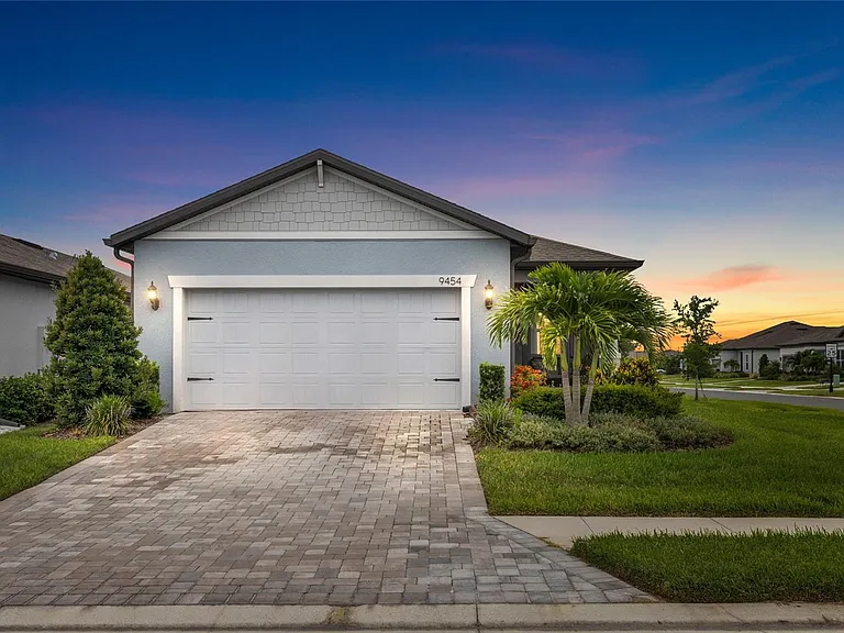 9454 Ballaster Pointe Loop — Photo 1