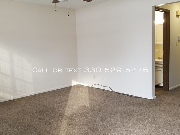 5th image of 2036 Wilmich Dr