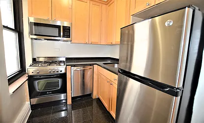 Rented by Manhattan Realty Group