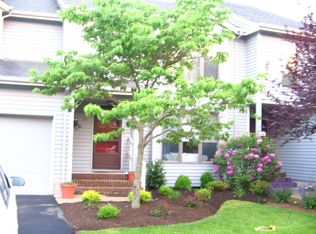 52 Raven Dr, Morristown, NJ 07960