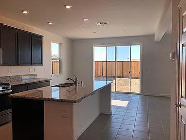 4th image of 4439 Flannelbush Dr