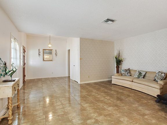 4th image of 4066 S Inwood Ave