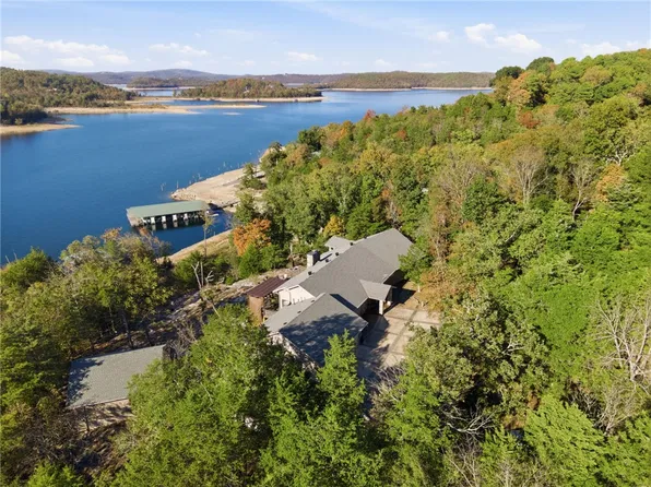 21155 Sentosa Ln, Rogers, AR 72756