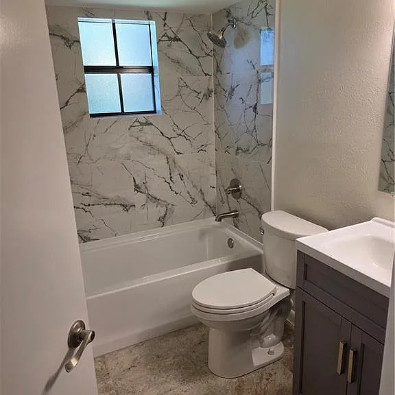 722 Carnival Ter — Photo 24