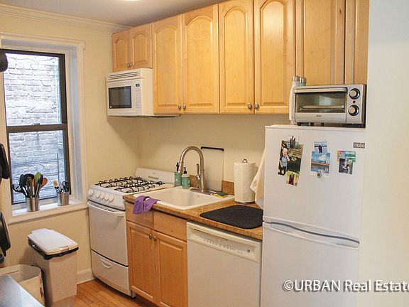 5th image of 137 Avenue A APT 4E