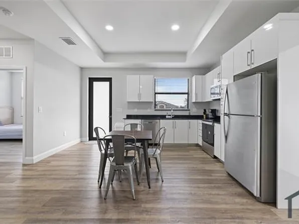 1911 Lorna Ave, Lehigh Acres, FL 33972