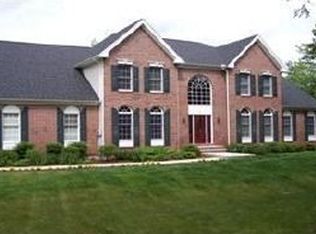 101 King Rd, Bedford, NH 03110