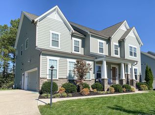 1812 James Overlook Dr, Chester, VA 23836