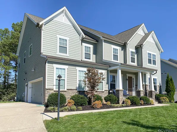 1812 James Overlook Dr, Chester, VA 23836