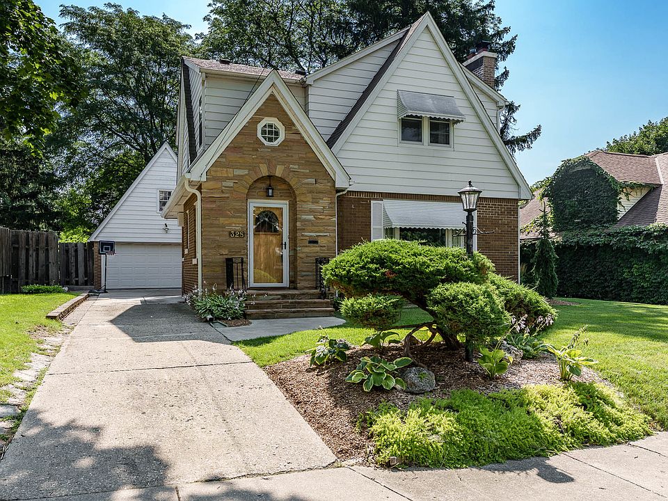 1st image of 328 Hollister Ave
