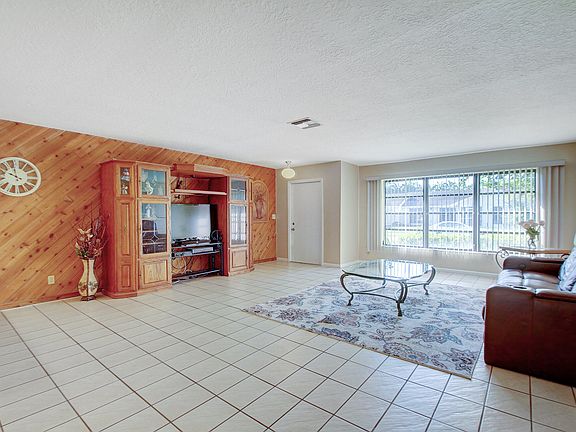 4th image of 6361 Moonstone Way