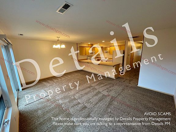 3rd image of 106 NE Tucannon Ct
