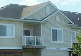 1st image of 1815 SW White Birch Cir Unit 4