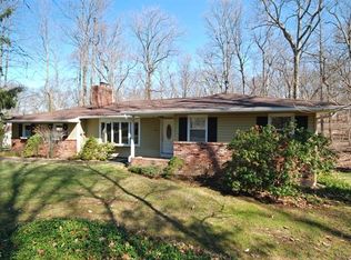126 Stanie Glen Rd, Watchung, NJ 07069