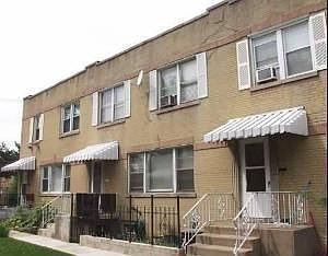 1st image of 6608 N Damen Ave