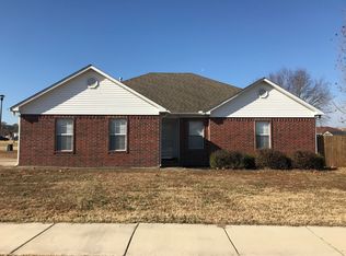1 Moonridge, Ward, AR 72176