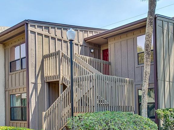 2nd image of 5491 Pine Creek Dr #5491
