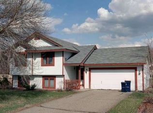 16236 Fantasia Ave, Rosemount, MN 55068