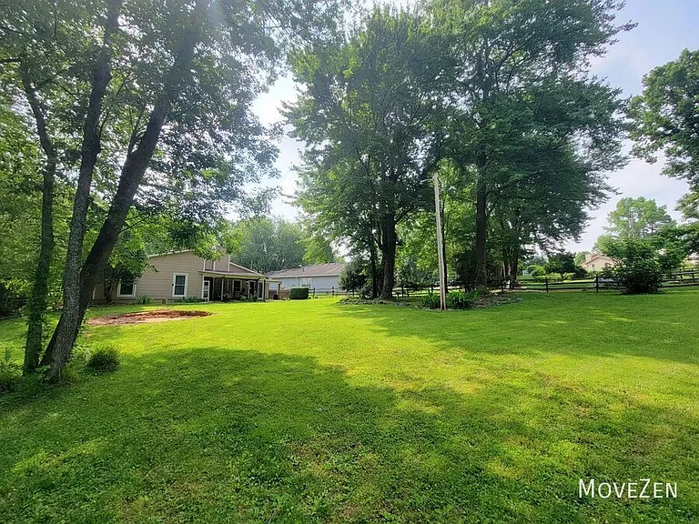 9338 Aylesbury Ln — Photo 30