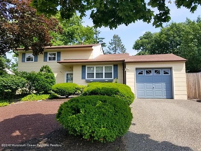 1st image of 947 Meredith Dr