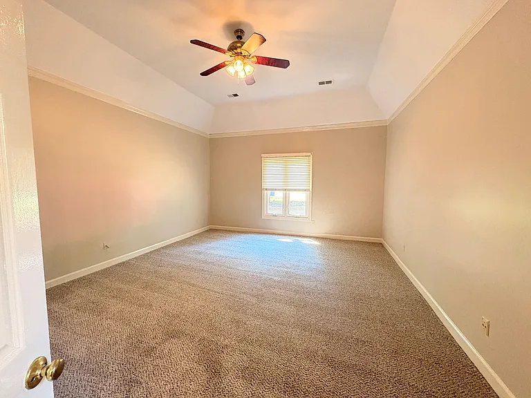 1703 Bryn Mawr Cv — Photo 17