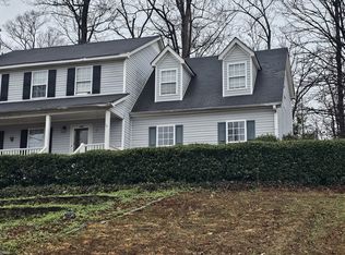 246 Bridgewater Ln, Newnan, GA