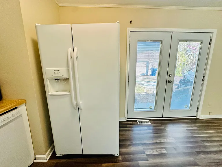 710 Latimer Ave — Photo 11