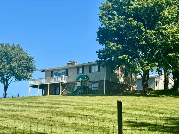 4279 Aloha Ln, Harrisonburg, VA 22802