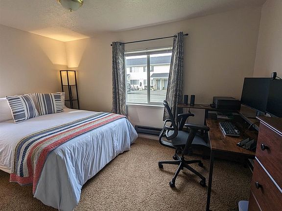 5th image of 760 D St