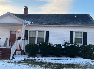 7808 2nd St, Masury, OH 44438