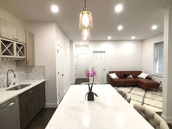 5th image of 23-55 32nd St #2B