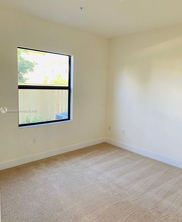 3rd image of 7805 NW 104th Ave APT 2
