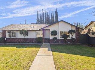 306 E Tulare Road, Lindsay, CA