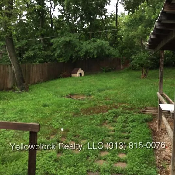 9246 Walnut St — Photo 8