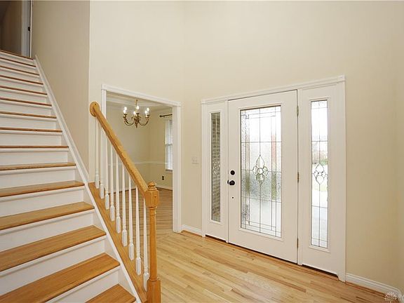 3rd image of 5734 Balsam Dr
