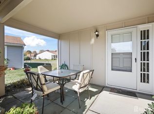 27 Larch Plz #A, Monroe Township, NJ 08831