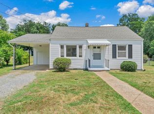 4933 Hildebrand Rd NW, Roanoke, VA 24012