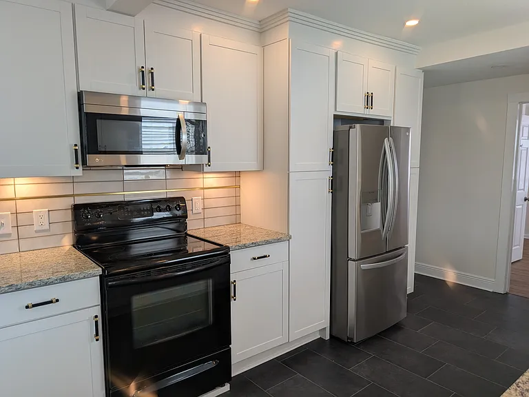 1010 W Peninsular St — Photo 5