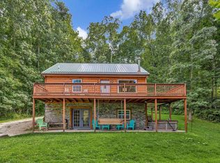 18143 Huggins Rd, Logan, OH 43138