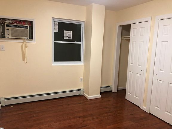 3rd image of 2215 126th St Floor 2