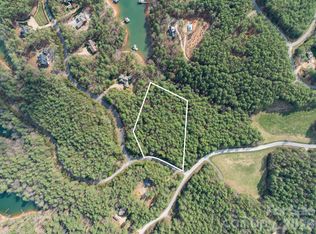 40 Turtle Head Dr, Nebo, NC 28761