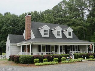 1030 Sandy Cross Rd, Reidsville, NC 27320