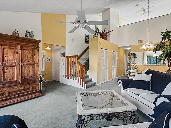 3rd image of 1557 N 15th Ter