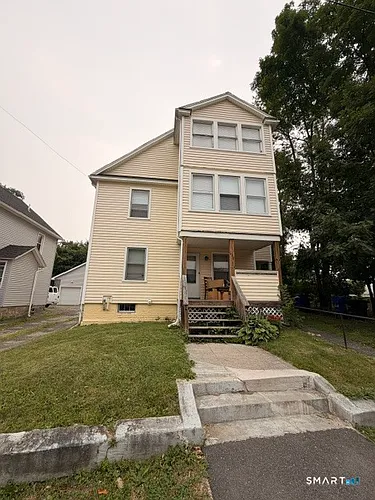 24 McGuinness St Photo 1