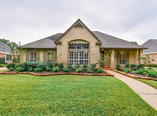 3819 W Wisteria Cir, Sugar Land, TX 77479