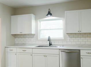 3000 P St, Lincoln, NE 68503