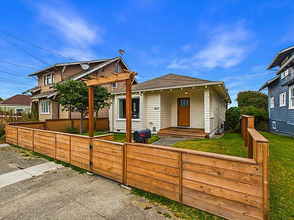 2nd image of 1007 17th St