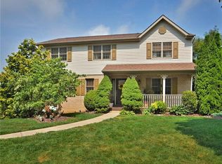 340 Dogwood Dr, Delmont, PA