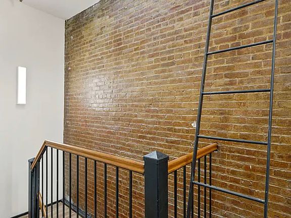 5th image of 135 W 95th St Bsmt 1
