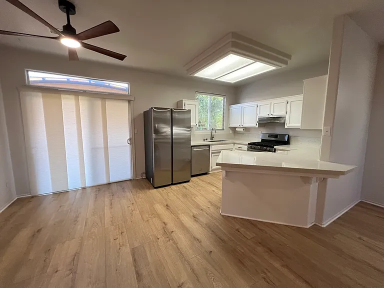 10821 Tivoli Ct — Photo 9